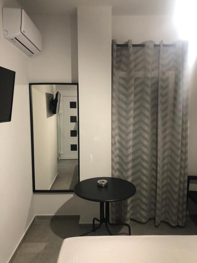 Apartamento Black In Square Flats Pefkochori Exterior foto