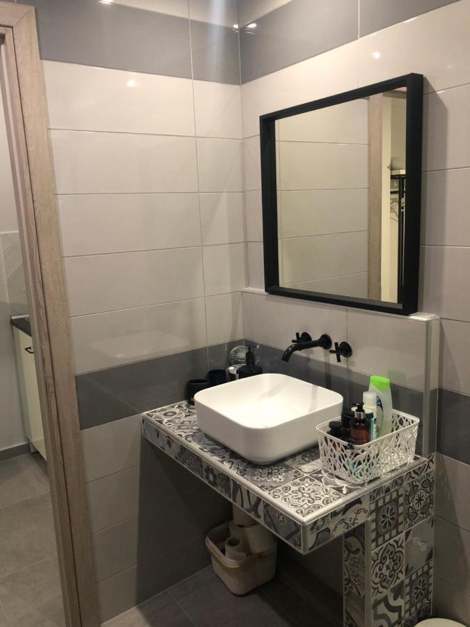 Apartamento Black In Square Flats Pefkochori Exterior foto